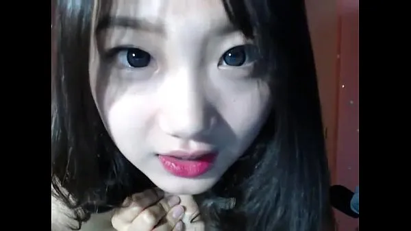 XXX korean girl strips on a webcam part 1film fantastici