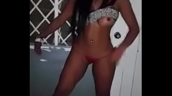 XXX Cali model Kathe Martinez detained by the police strips naked siistiä elokuvaa