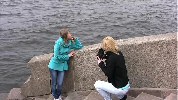XXX Lalovv A / Masha B - Taking pictures of your friend kul filmi