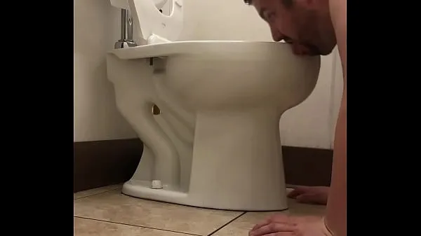 XXX RYAN GERAGHTY CLEANS A GAS STATION TOILET WITH HIS TONGUE cool Movies