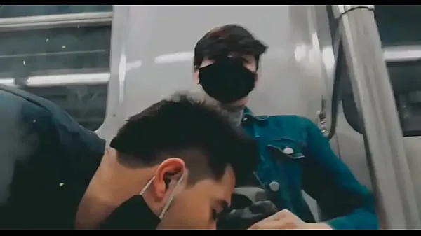 XXX Shy boy agrees to film with me while I jerk him off and suck him in the subway ภาพยนตร์เจ๋งๆ