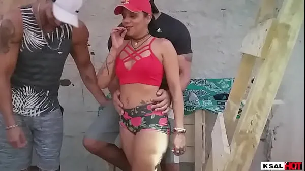 XXX Ksal Hot and his friend Pitbull porn try to break into a house under construction to fuck, but the mosquitoes fucked with them शानदार फिल्में