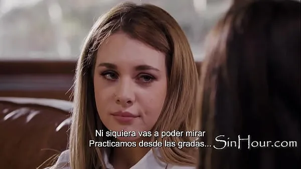 XXX Nobody Wants To Be Friends With A Lesbian (5 Mins Later They Scissoring) | Spanish Subs skvělé filmy