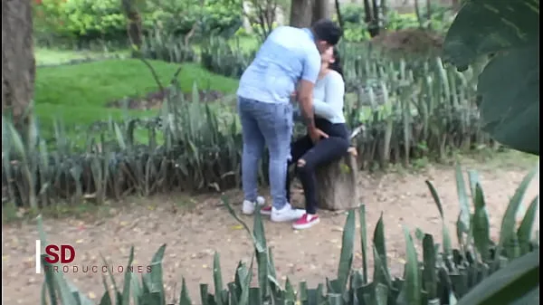 XXX SPYING ON A COUPLE IN THE PUBLIC PARK cool Movies