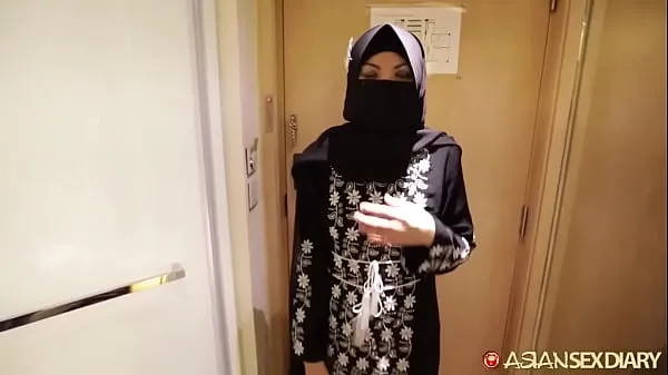 XXX 18yo Hijab arab muslim teen in Tel Aviv Israel sucking and fucking big white cock seje film