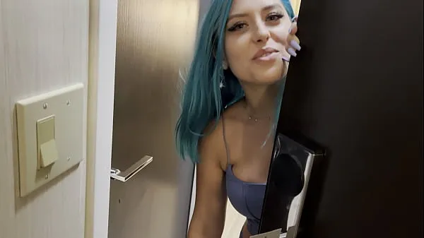 XXX Casting Curvy: Blue Hair Thick Porn Star BEGS to Fuck Delivery Guy زبردست فلمیں
