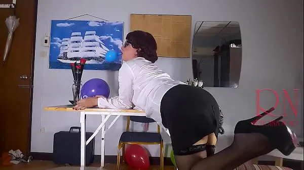XXX Office Obsession, The secretary Inflatables balloons masturbates with balloons. 12 1 klassz film