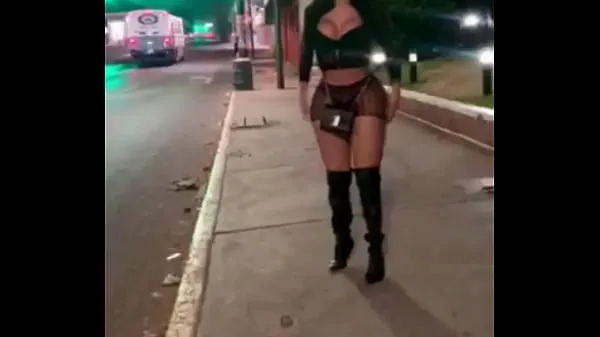 XXX MEXICAN PROSTITUTE WITH HER ASS SHOWING IT IN PUBLIC Film keren